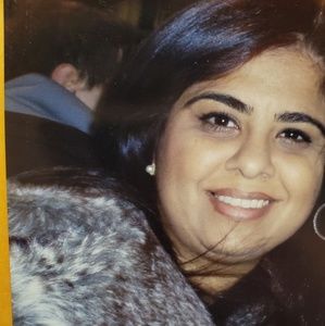 Meet your Posher, Anita